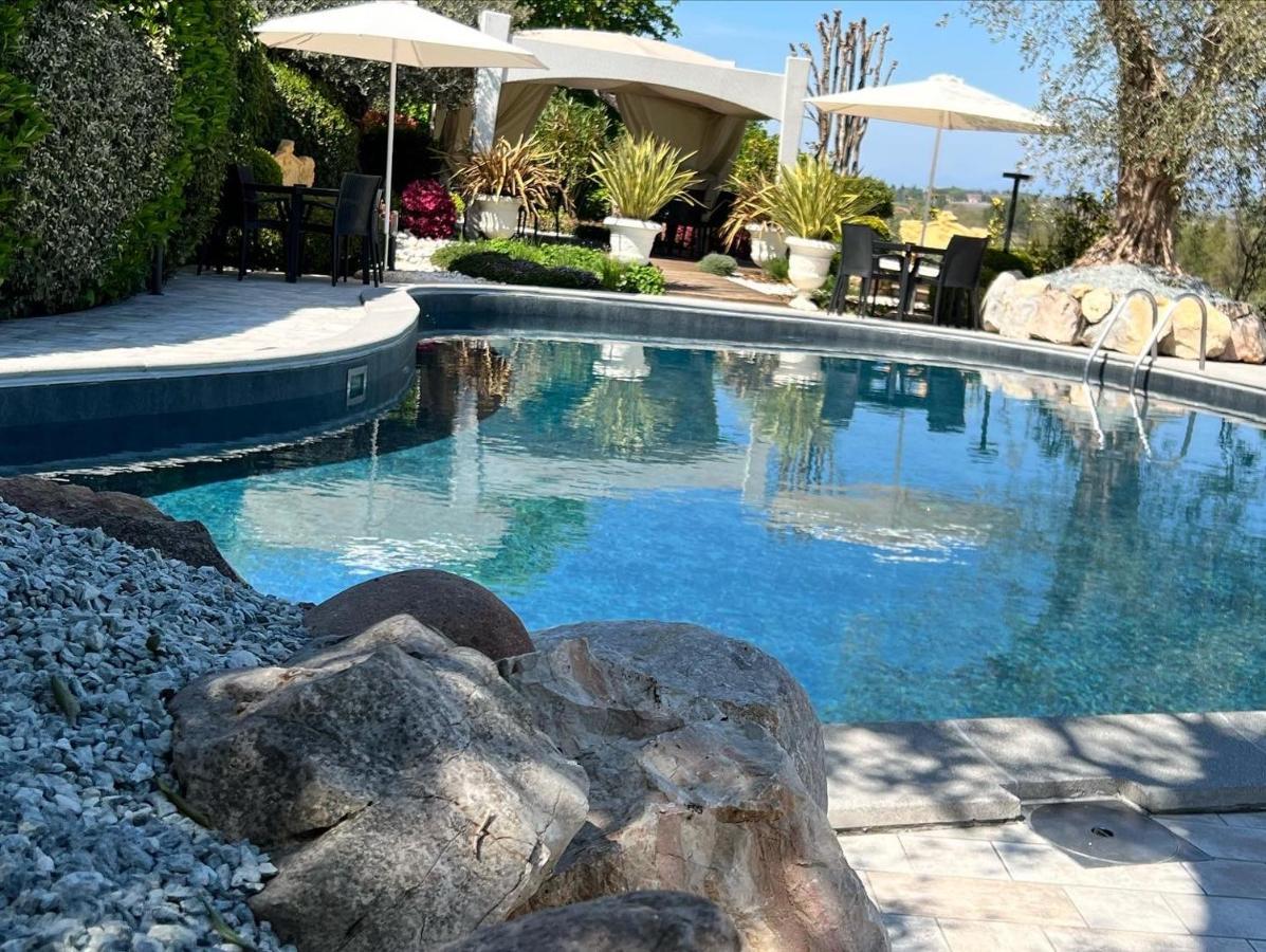 Resort Casino di Caccia Custoza Esterno foto